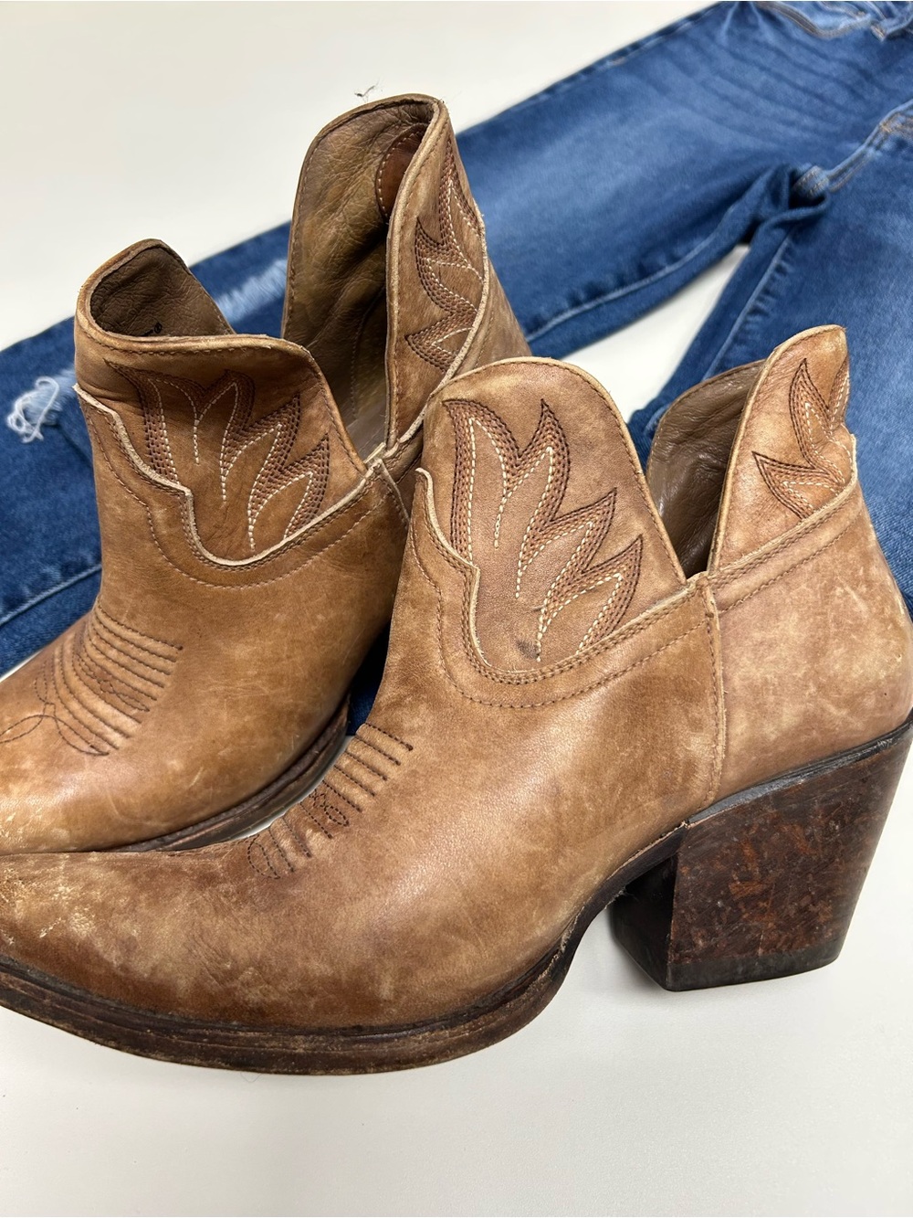 Ariat Brown Suede Western Cutout Ankle Booties - Picture 10 of 10